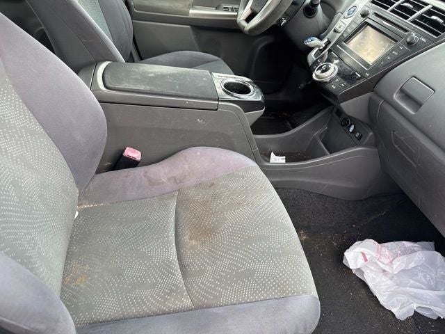 2013 Toyota Prius v Two