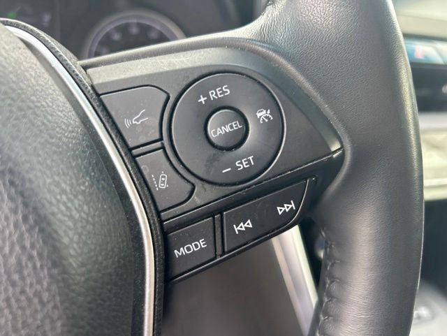 2022 Toyota Venza LE