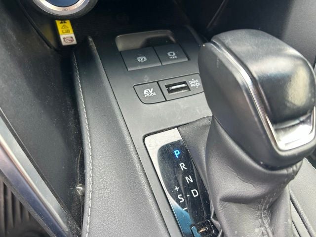 2022 Toyota Venza LE