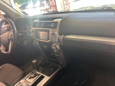 2017 Toyota 4Runner SR5 Premium