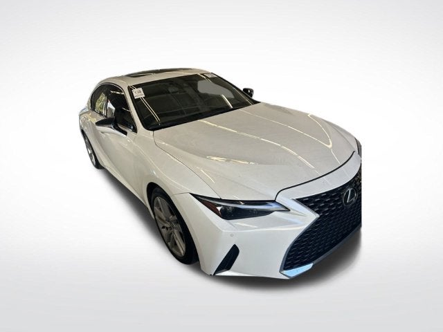 2024 Lexus IS 300