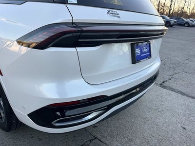 2024 Lincoln Nautilus Reserve